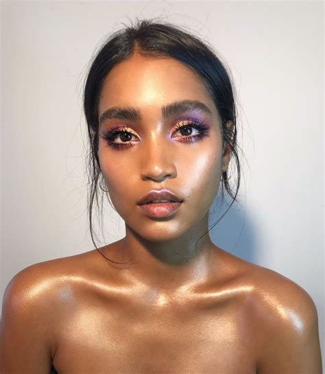 highlighter makeup dark skin
