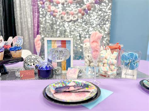 How to Throw a Taylor Swift Birthday Party with FREE Printables