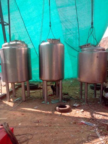 Jacketed Vessel - 500L Steam Jacketed Vessels Manufacturer from Ahmedabad