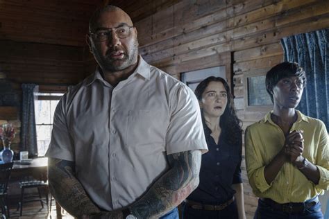 Review: 'Knock at the Cabin' twists the home invasion horror - Las ...