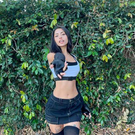 Miranda Raschell (ehcico on insta) | Celebrity style, Preppy style, Model