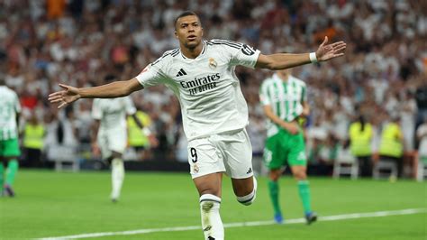 Mbappé makes his LaLiga debut with a brace! Real Madrid beat Betis 2-0