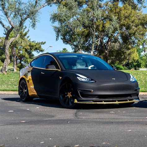 Top 30 Customized Car Wrapping Designs Using Vinyl Films India – WallDesign