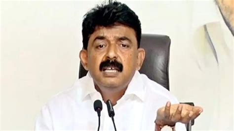 Gossip Garage : రేషన్ బియ్యం మాయం..! రైస్ మాఫియాలో పేర్నినానికి ఉన్న ...