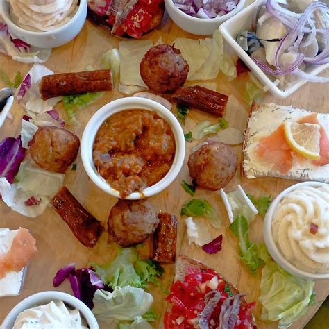 RESTAURANT POARTA APELOR, Eforie - Restaurant Reviews, Phone Number ...