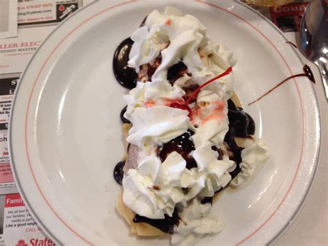 Road Trip: Leiby’s Ice Cream House & Restaurant | Berks County Eats