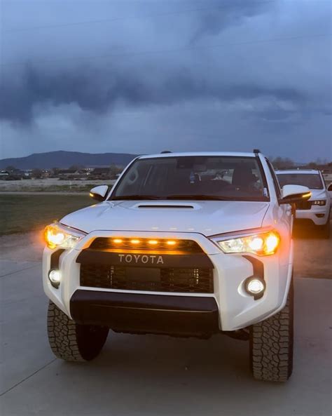 Custom 4Runner Grill 的图像结果