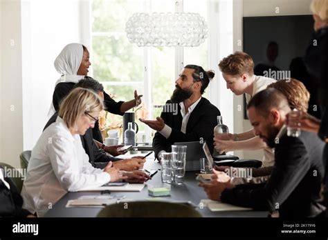Boardroom Full of People 的图像结果