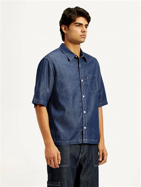 Men's Solid Dark Blue Spread Collar Denim Shirt – Levis India Store