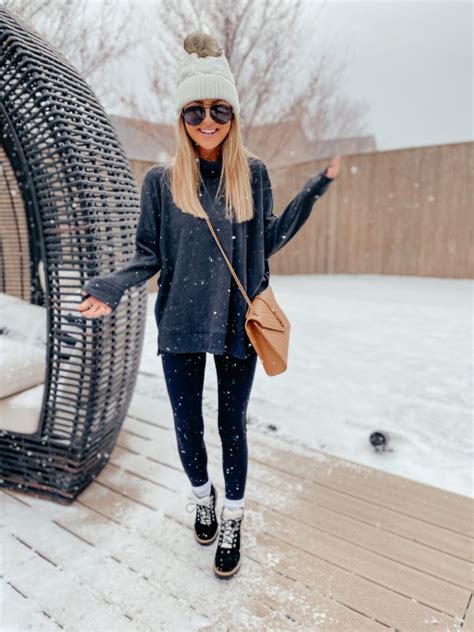 10 Winter Outfits With Leggings To Wear On Repeat - Cleo Madison