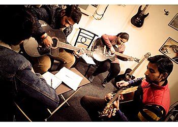 3 Best Music Schools in New Delhi, DL - Expert Recommendations