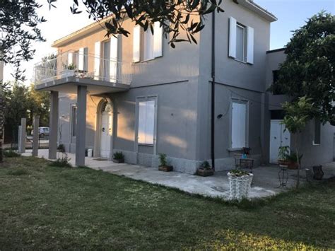 B&B RIPARI DI GIOBBE (Ortona) - Hotel Reviews, Photos, Rate Comparison ...