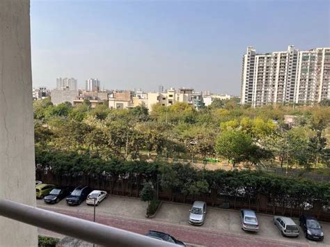 Supreme towers in Sector 99 , Noida: Price, Brochure, Floor Plan, Reviews