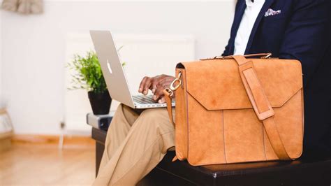 Handpick the best bags for your wardrobe with our extensive guide