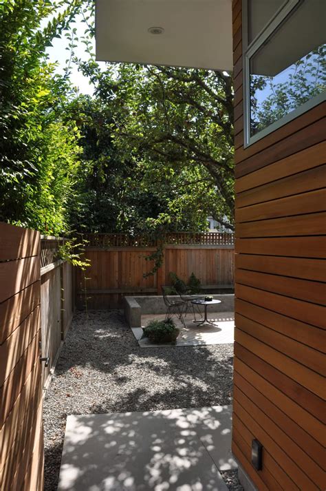 Backyard Studio 的图像结果