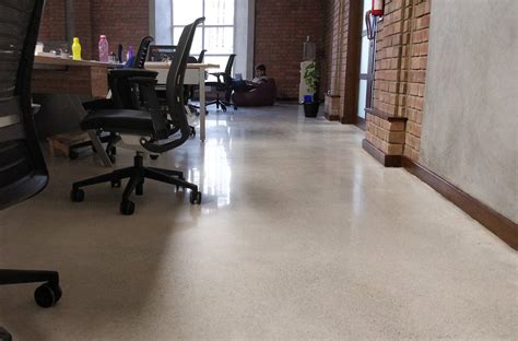 Modern Floor Finish for Zoho’s Modern Office Environment | Flowcrete India