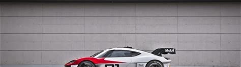 Download wallpaper Porsche, electric car, side view, Mission R, Porsche ...