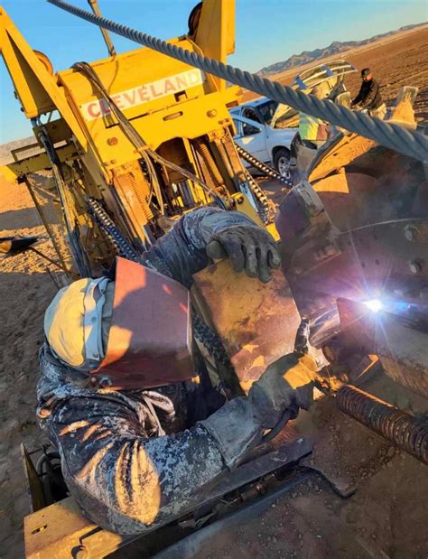 Mobile Heavy Equipment Welding Service in Dolan Springs & Hackberry Arizona