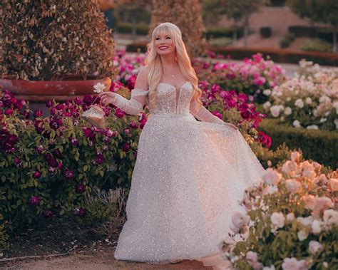 AW Bridal Review: Affordable Wedding Dresses? - Lizzie in Lace