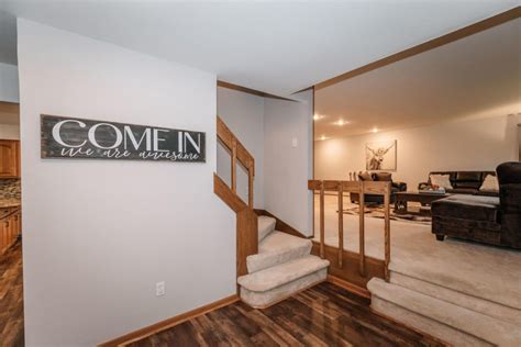 Grid Accent Wall 的图像结果