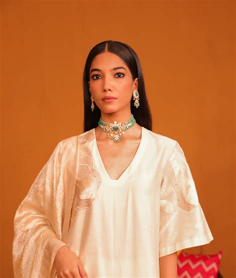 Imara Chokar Set – Kaari