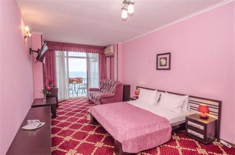 MINI-HOTEL MECHTA (Utes) - Hotel Reviews, Photos, Rate Comparison ...