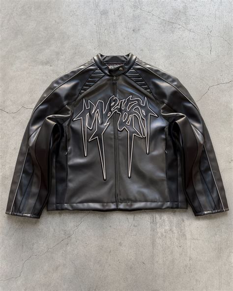 Pin by LOOJ on Pins by you | Concept clothing, Street style, Fashion ...