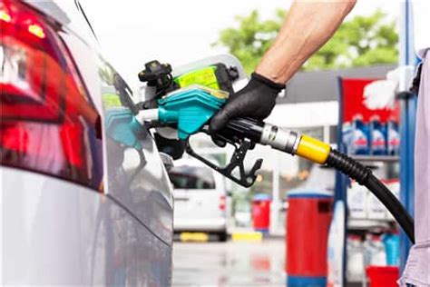 现在柴油价格多少钱一升2021年？附今日柴油价格一览表！_漂亮女人街