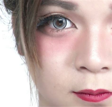 Are Japanese Eyes Up Or Down at Giuseppe Siegel blog