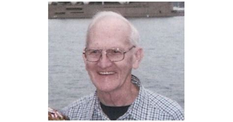 Wade Dean Obituary (2025) - Deckerville, MI - Peshek Family (Apsey ...