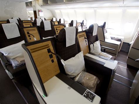 Swiss International Airlines Business Class 的图像结果
