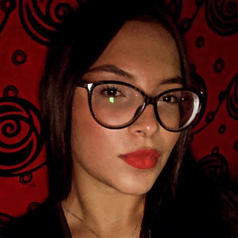 Maria Alejandra Torres - Encargado de servicios de atención al cliente ...