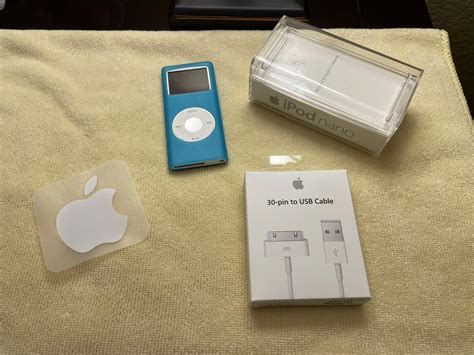 Apple ipod Nano 2nd Generation 2GB Silver for Sale in North Las Vegas ...