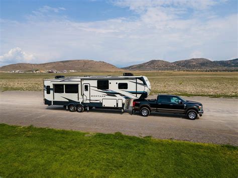How To Tow A 5th Wheel