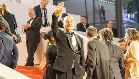 Cannes 2025: Anupam Kher Walks On The Red Carpet Ahead Of His ...