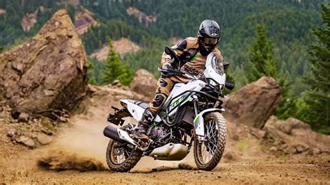 Kawasaki KLE 500 vs Royal Enfield Himalayan 450: India's Biggest ADV ...