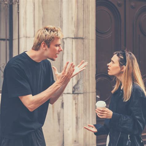 9 Toxic Deflection Tactics Used by Narcissists - Happier Human