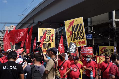 Alternatibong pampaingay sa Bagong Taon – Pinoy Weekly