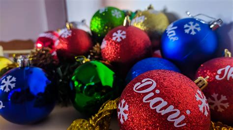 From Holly to Noel: The Charm and Meaning Behind Beloved Christmas ...