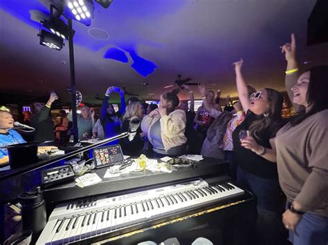 Dueling pianos in Villa Rica!, Cissy's Trackside Pub, Villa Rica, 1 ...