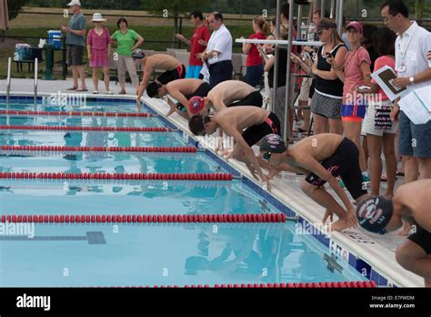 Swim Team Picture Day 的图像结果