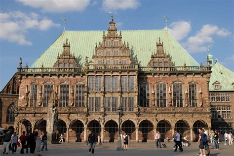 https://www.denkmalpflege.bremen.de/fastmedia/12/1%20Rathaus.jpg