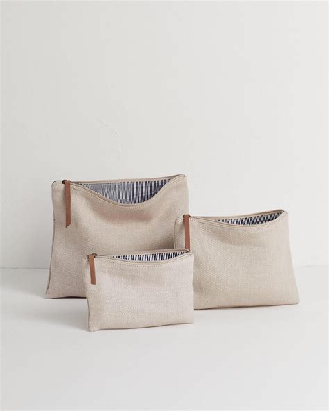 Practical and ethical gift idea canvas pouches – Artofit