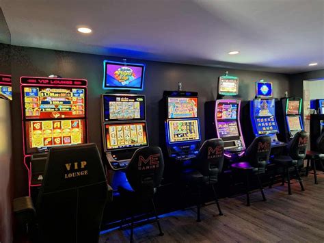 New Years Eve, 116 N. Sangamon Ave., Gibson City, IL, 31 December 2025 ...