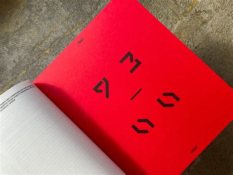 KAWS TOKYO FIRST | STANDARD BOOKSTORE