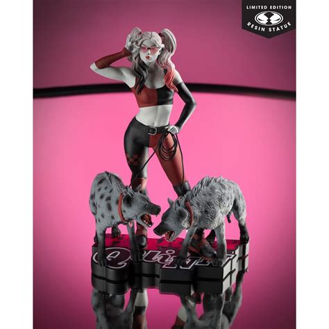DC Direct Harley Quinn: Red, White and Black by Jenny Frison 1:10 Scale ...