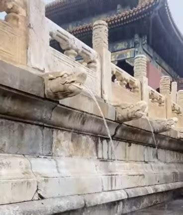 頭條揭密》北京大雨紫禁城九龍吐水！故宮600年從未淹水之秘 - 政治 - 中時新聞網