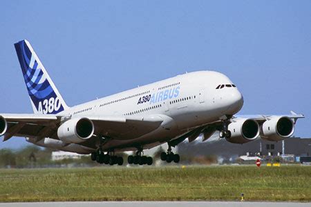 空客A380飞机介绍 - 哔哩哔哩