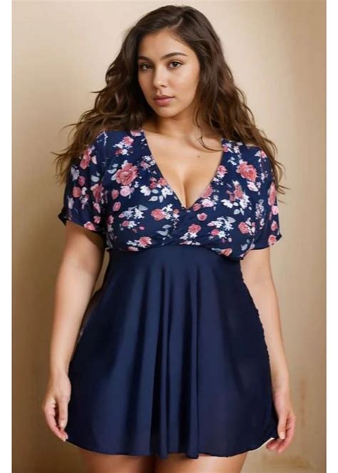 Buy Plus Size Swimwear Online in India – WomanLikeU