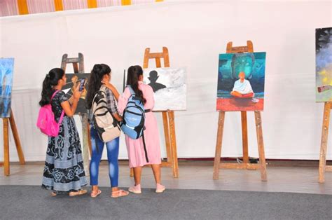 Press Release: Press Information Bureau